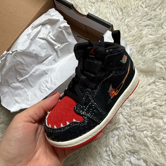 Kids Black and Red Sneakers - Picture 1 of 6